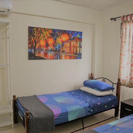 Awedee Homestay Putrajaya Exterior photo