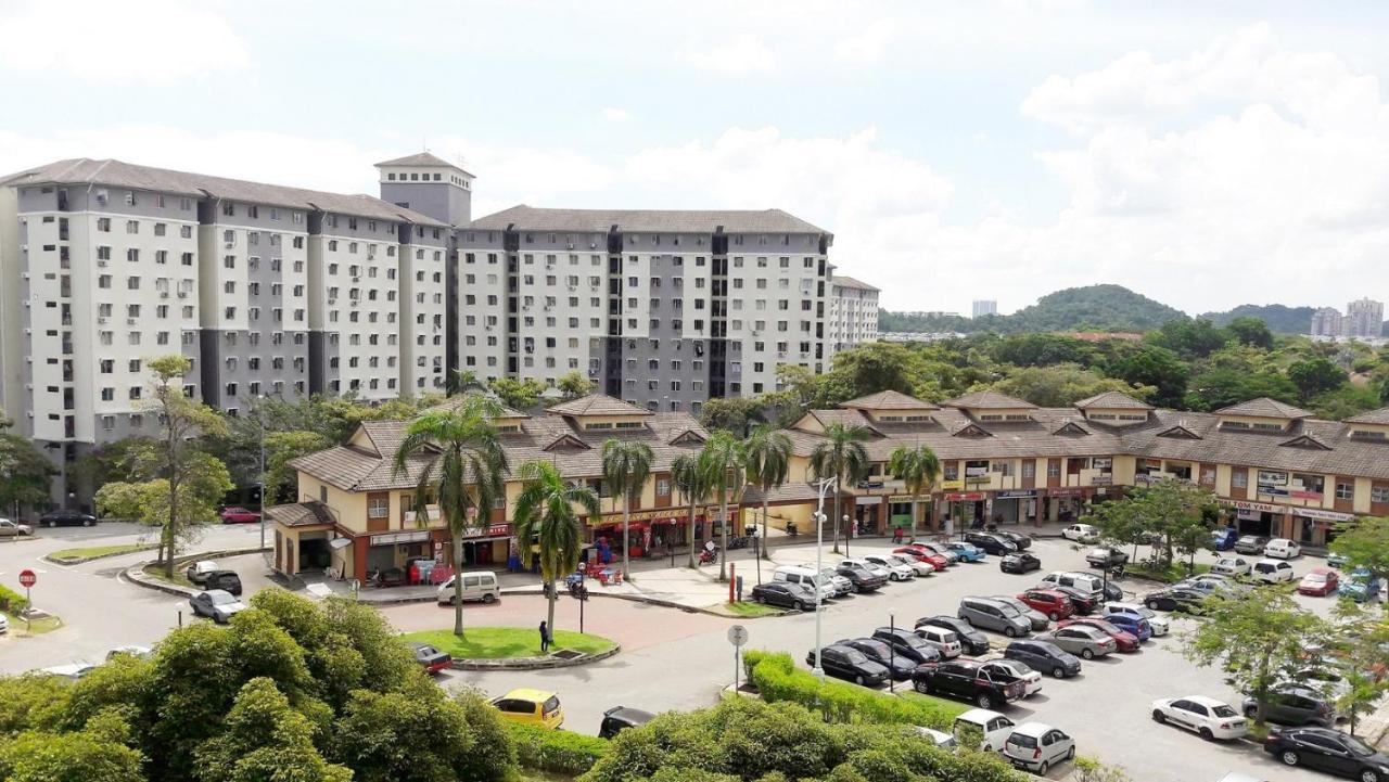 Awedee Homestay Putrajaya Exterior photo
